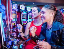 kiat77 permainan slot online terlengkap dengan jackpot progresif